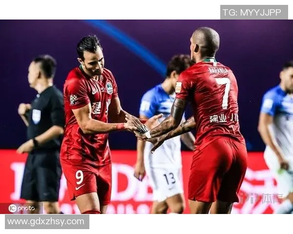 富力与建业首发阵容解析及比赛前瞻精彩看点一览