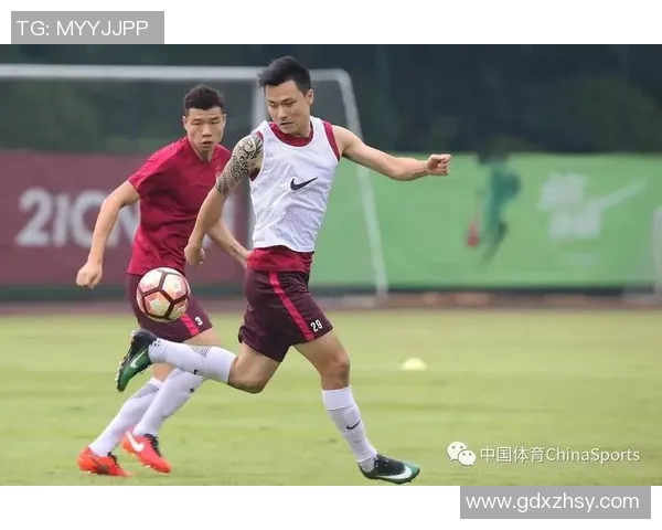 恒大与川崎首发阵容揭晓双方战术对决引发球迷热议